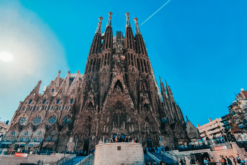 Day 2: Sagrada Familia Guided Tour thumbnail