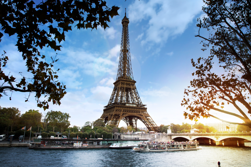 Day 6: Eiffel Tower + Sightseeing River Cruise thumbnail