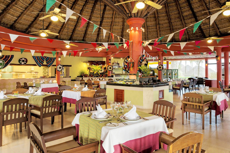 Hotel dining space
