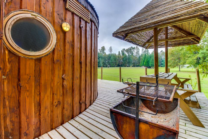 Deck and barbeque