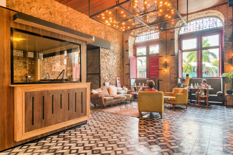 Hotel common space with lounge seating