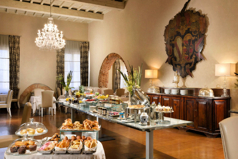 Breakast dining area