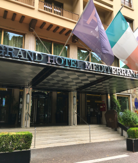 Grand Hotel Mediterraneo entrance
