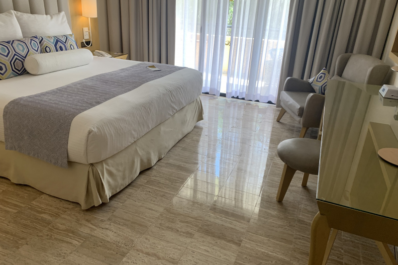 A guest room