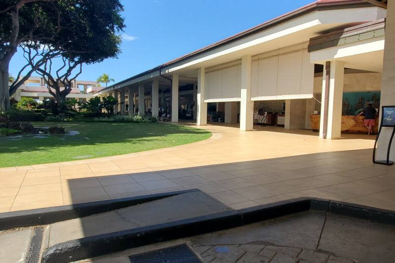 Entrance ramp