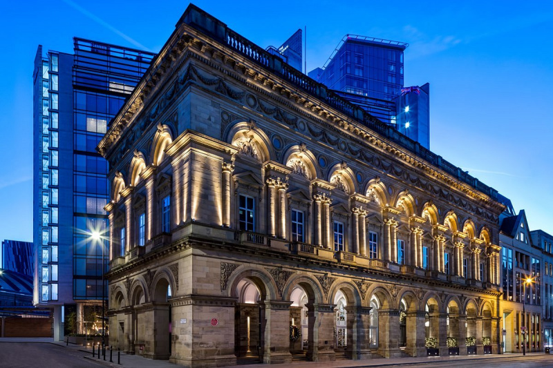 Facade by night
