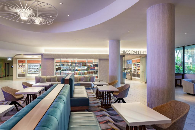 Seating and eating area at the hotel lobby