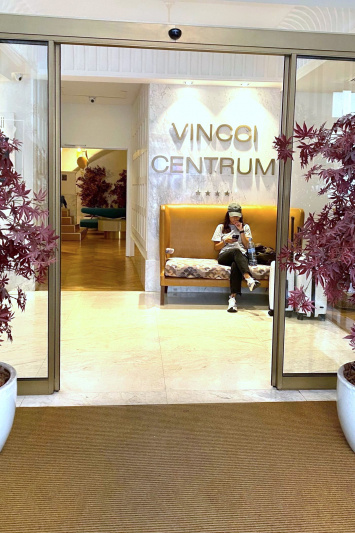 The hotel entrance and lobby