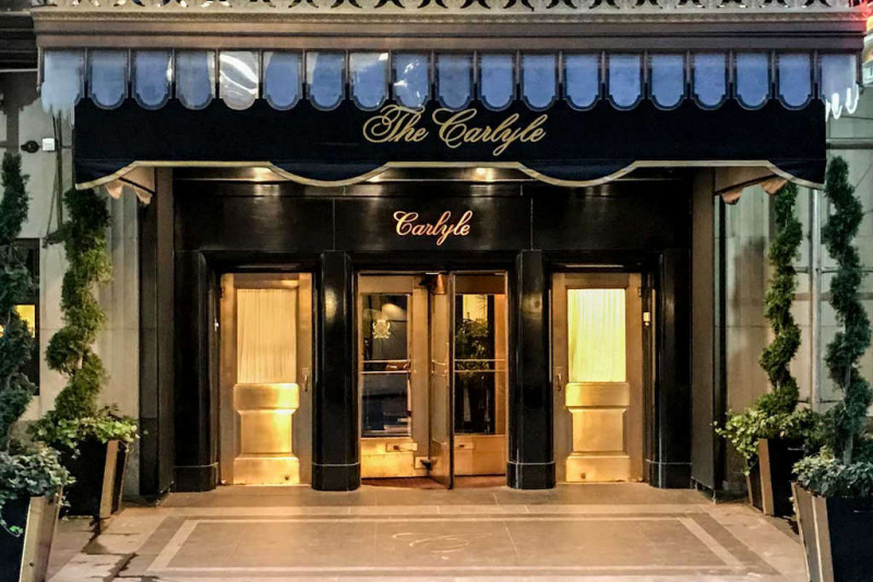 Hotel entrance with revolving door