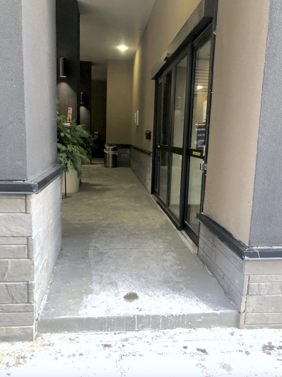 Entrance step