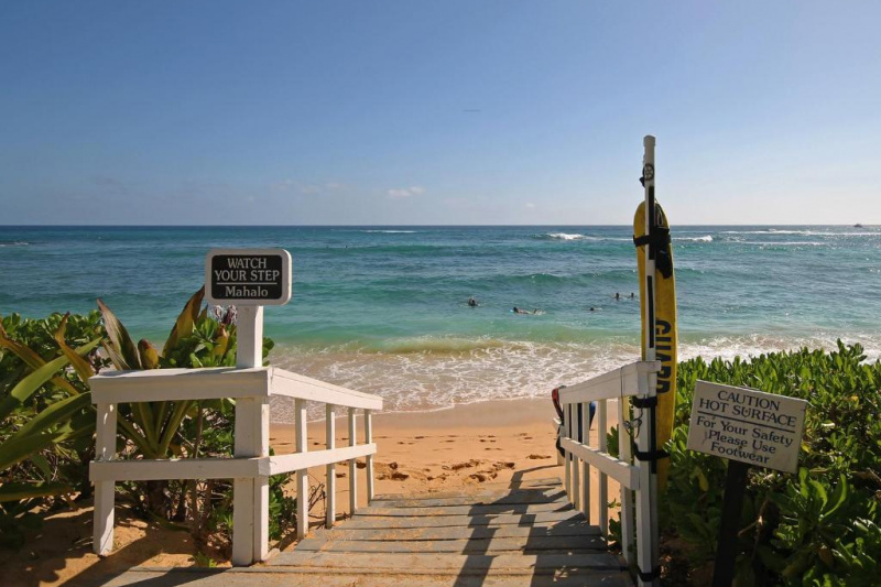 Access to the beach