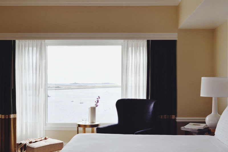 Suite with seating area by the window