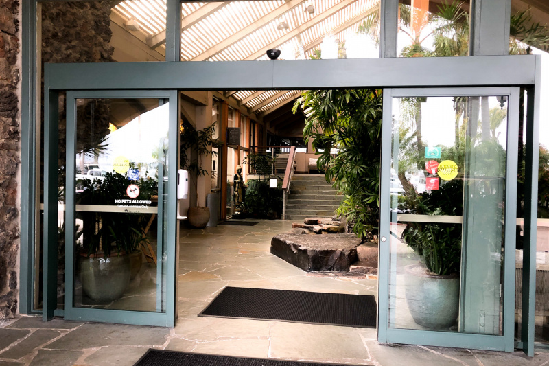 The entrance to the lobby