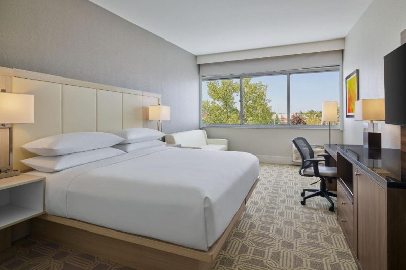 An accessible guest room