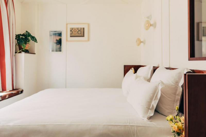 An accessible guest room