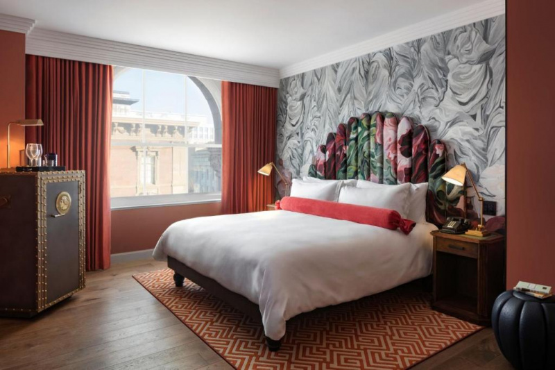 An accessible guest room