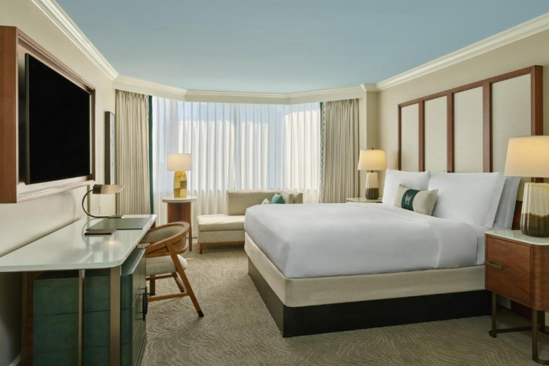 The King Guest Room