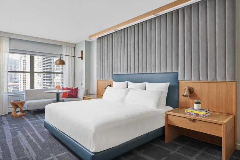 The Deluxe King Room