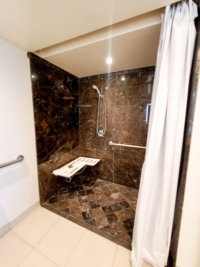 The ensuite bathroom