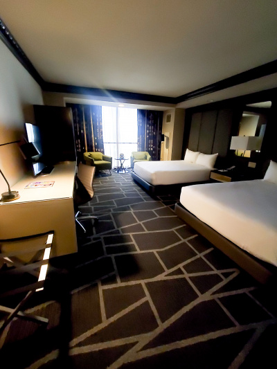 The premier accessible queen pyramid room