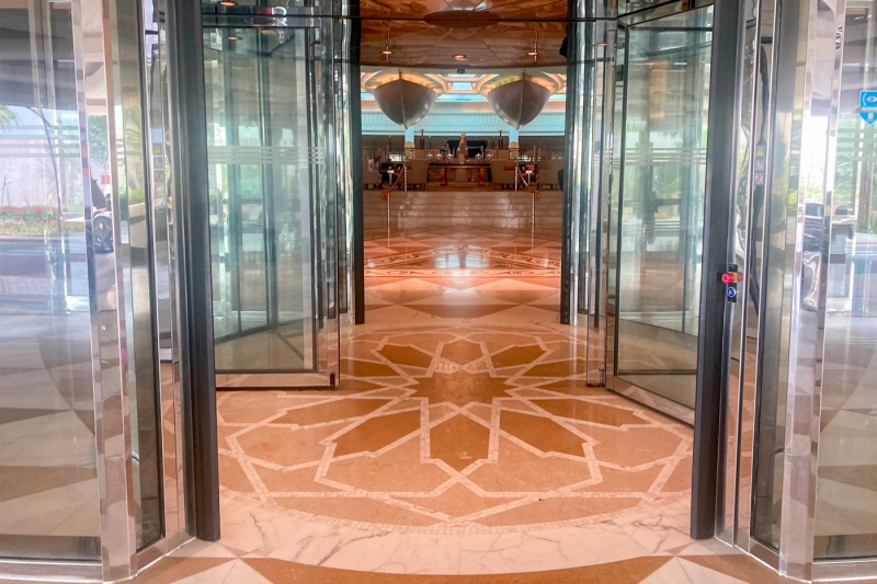 There is step-free access through the hotel entrance to the lobby through 3 sets of automatic glass sliding doors.