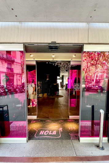 There is step-free access from the sidewalk to the hotel lobby through 2 sets of glass sliding doors.