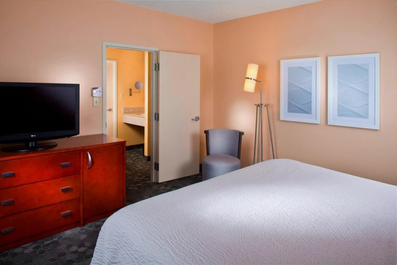 Courtyard by Marriott Charlottesville