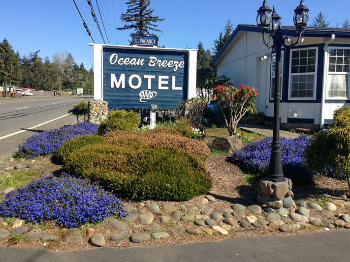 Ocean Breeze Motel