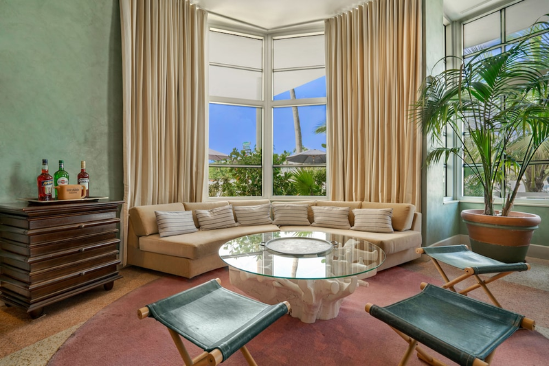 Lobby sitting area