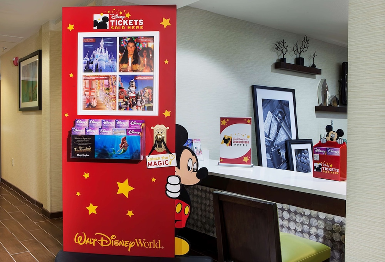 Concierge desk