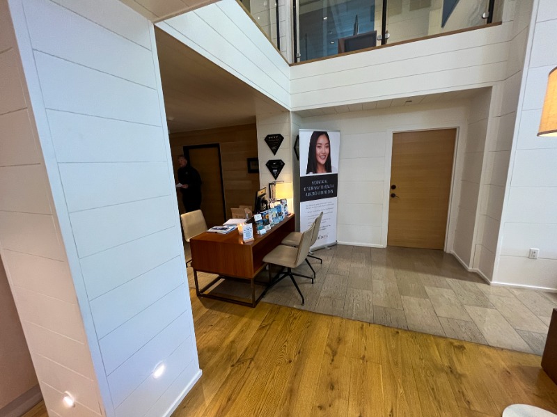 03. Lobby