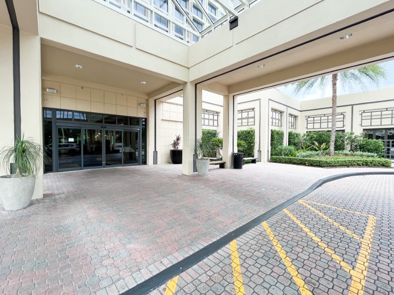 Boca Raton Marriott at Boca Center