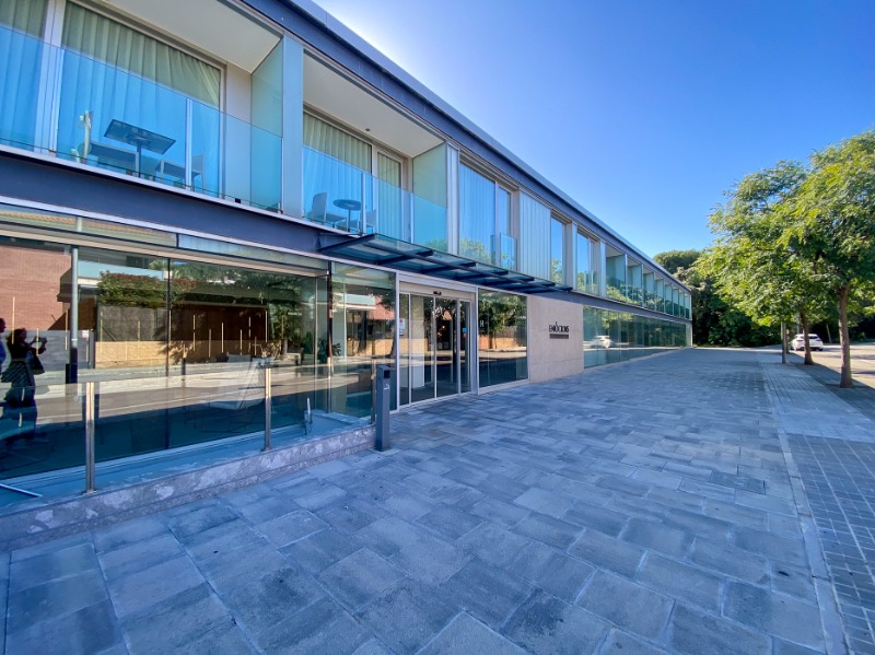 01. Hotel Entrance