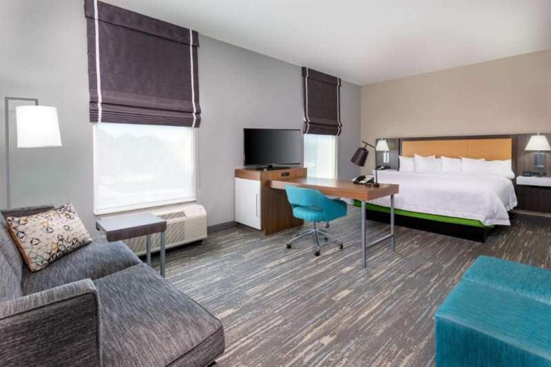 Hampton Inn & Suites Tallahassee Capitol - University