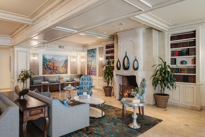 Lobby sitting area