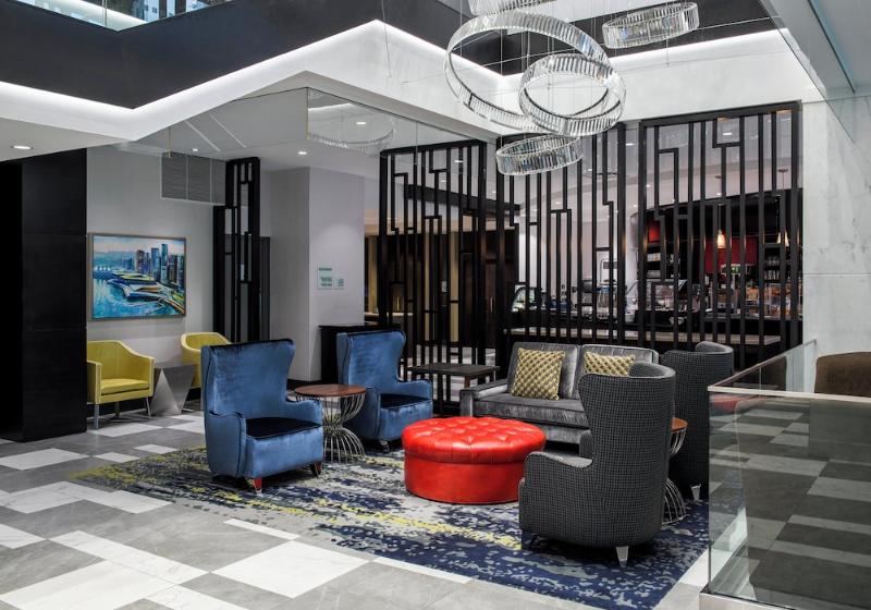 Lobby lounge