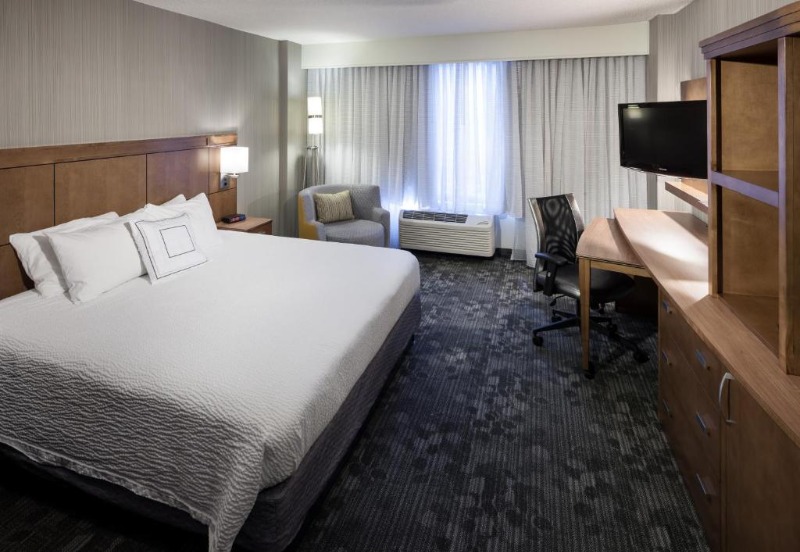 Courtyard by Marriott Charlottesville University Medical Ctr