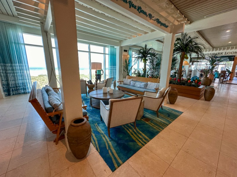 04. Lobby