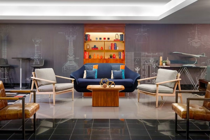 03. Lobby