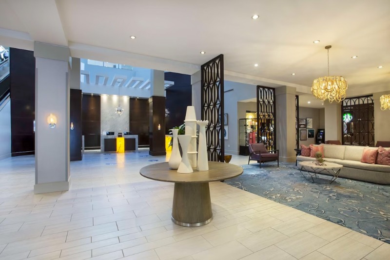 04. Lobby