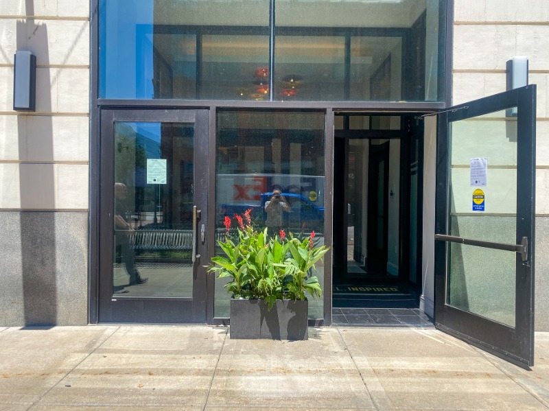 02. Hotel Entrance