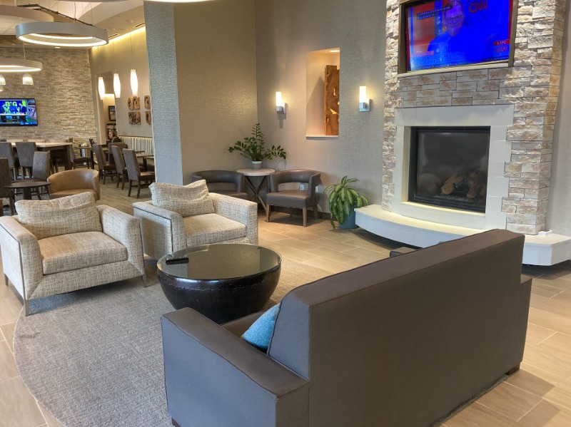 04. Lobby