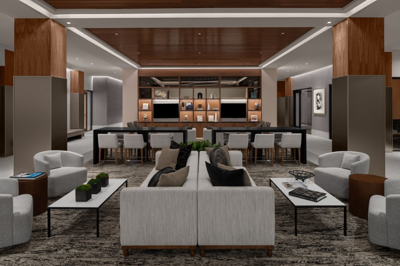 Lobby lounge