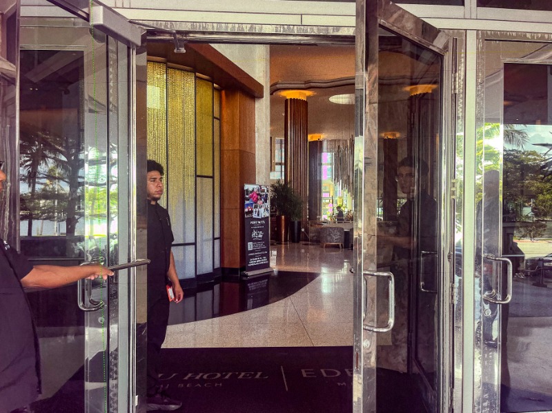 02. Hotel Entrance