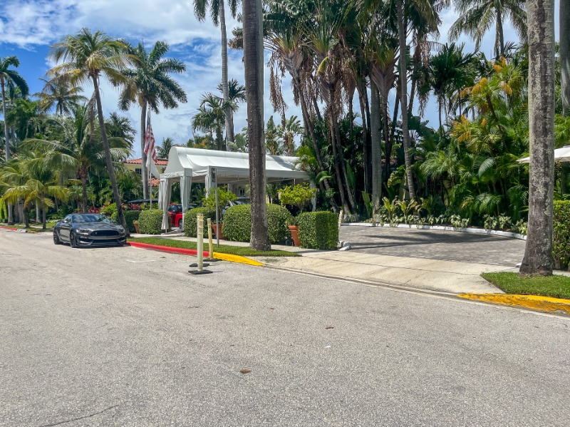 01. Hotel Entrance