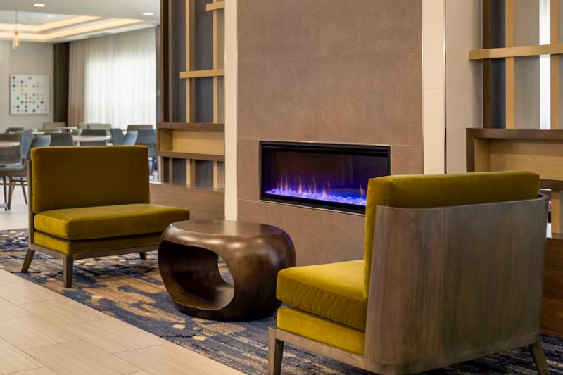 03. Lobby