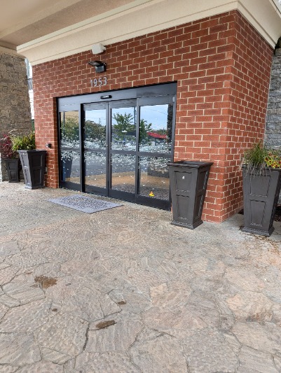 02. Hotel Entrance