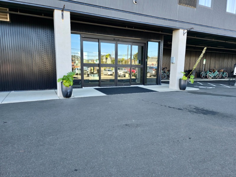 SaltLine Hotel