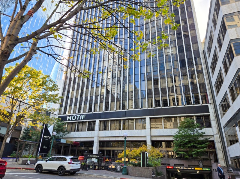 Hilton Motif Seattle