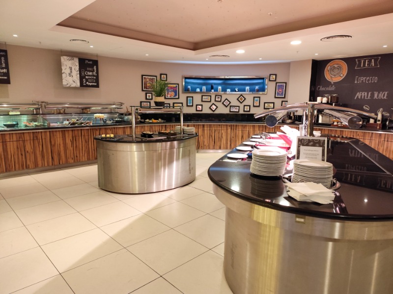 Novotel London West